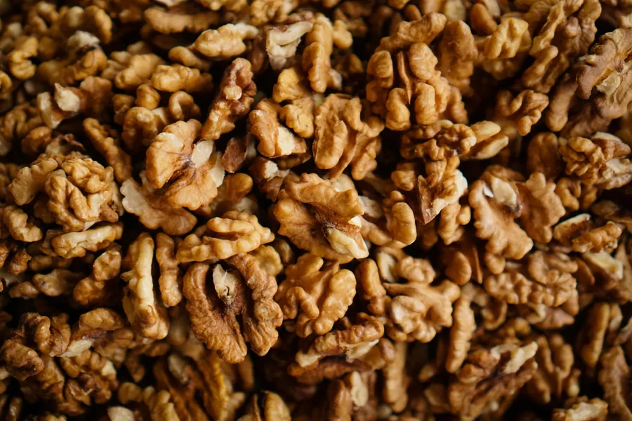 Walnut dry fruit supplier